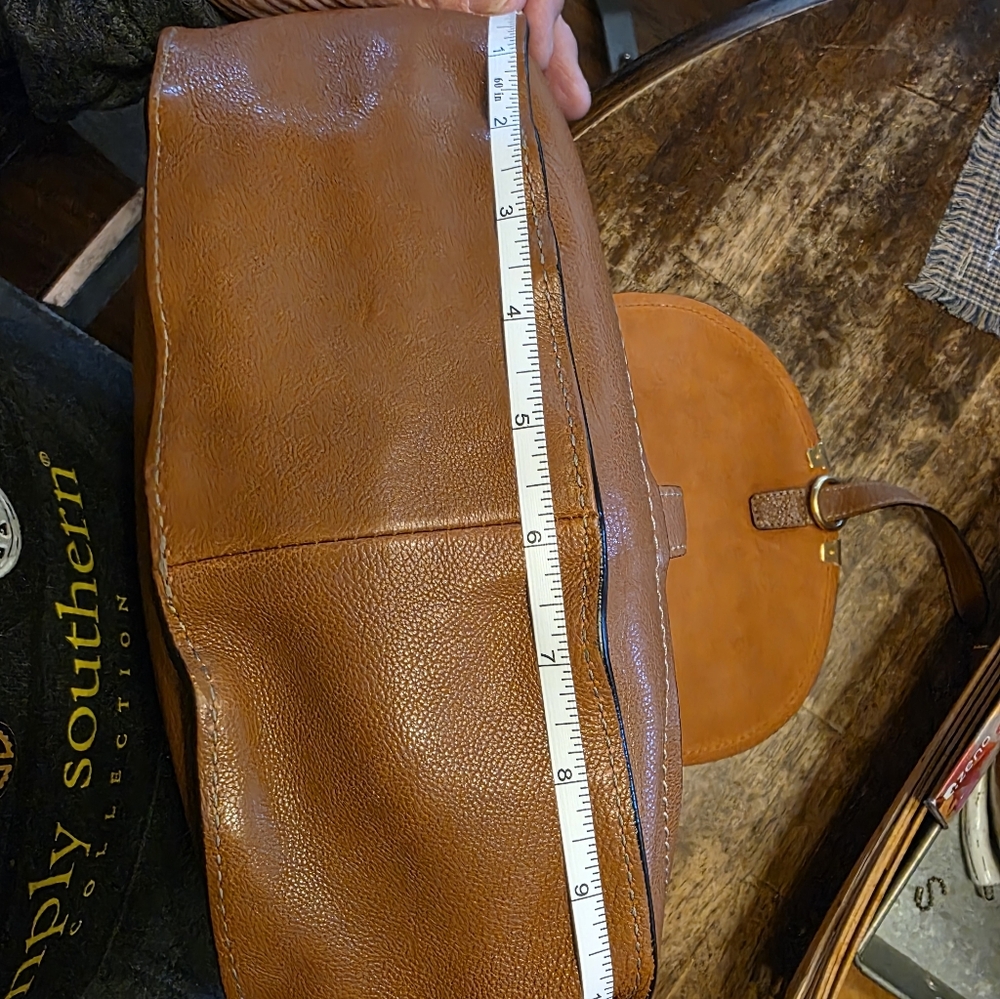 Chloe Brown Leather Shoulder Bag - Picture 7 of 16